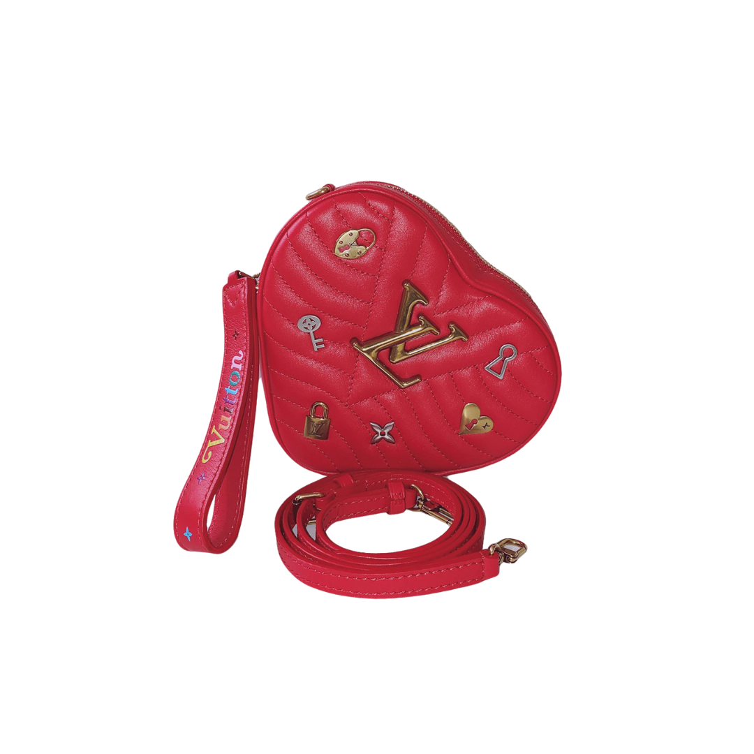 LOUIS VUITTON - RED QUILTED LEATHER LOVE LOCK HEART